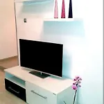 Apartment Ory Near The City Center With Free Parking